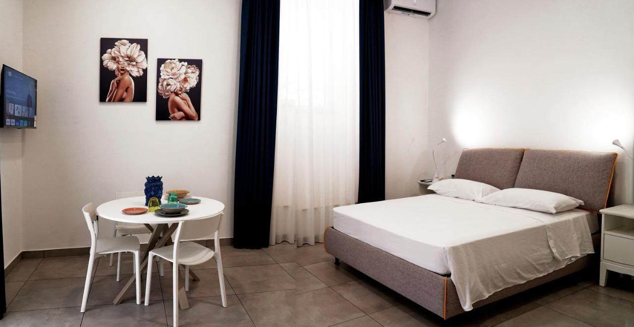 La Petite Suite San Giuliano Catania Exterior photo
